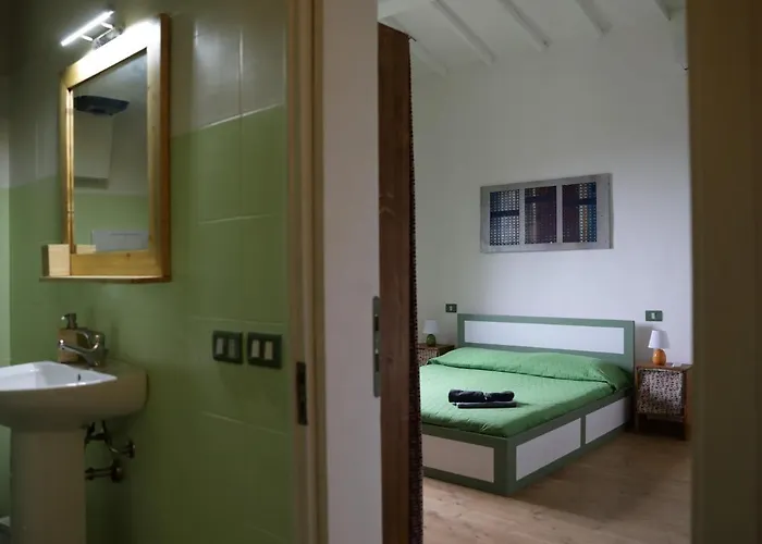 Bed and breakfast Giuncaia17 4*